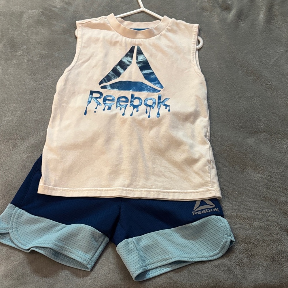 Reebok White and Blue Athletic Set